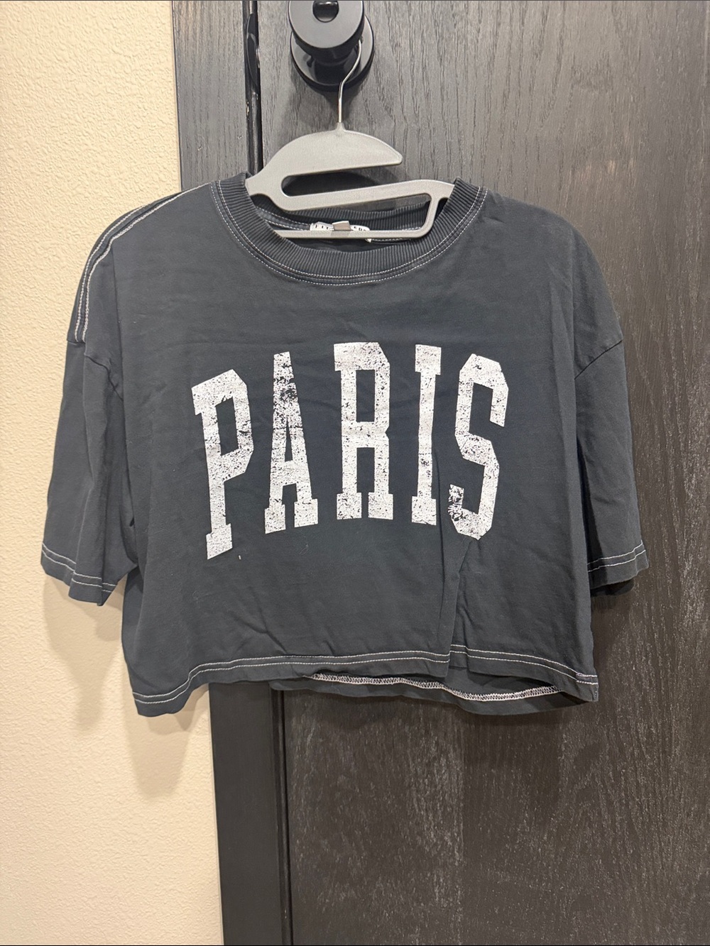 PARIS Graphic Crop Tee - Black